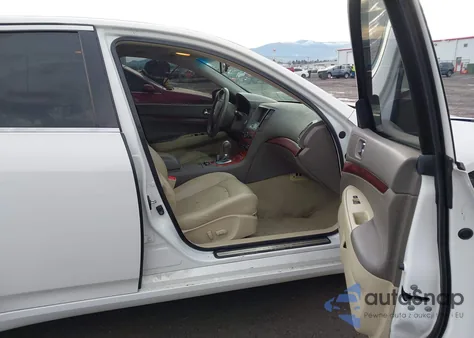 2009 Infiniti G37X from USA, damaged, VIN JNKCV61F19M053900